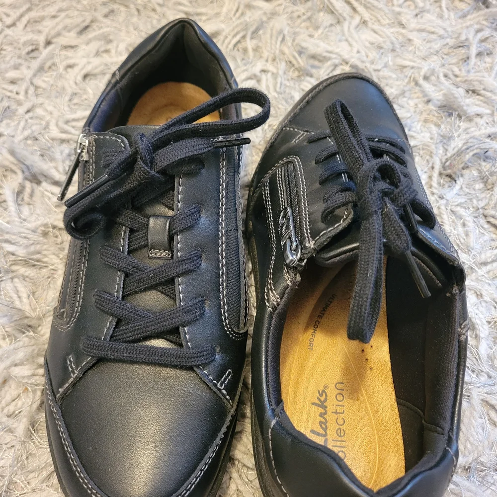 Clarks Black women Brylanne Bayla Leather Sneakers - Picture 1 of 11